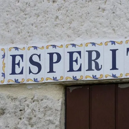 Le Roc De L'eperit * Montcaret